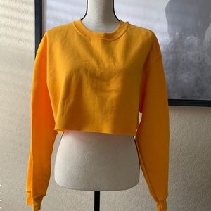 Nasty Gal  Cropped Top Sweater Size Medium